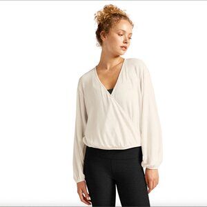 Beyond Yoga Wrapped Up Pullover, M, Fresh Snow - white, cream